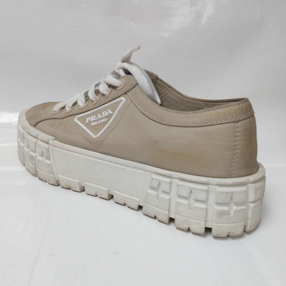 Prada 2022 Double Wheel Nylon Gabardine Sneakers in Desert Beige sz 39.5 - Picture 9 of 16